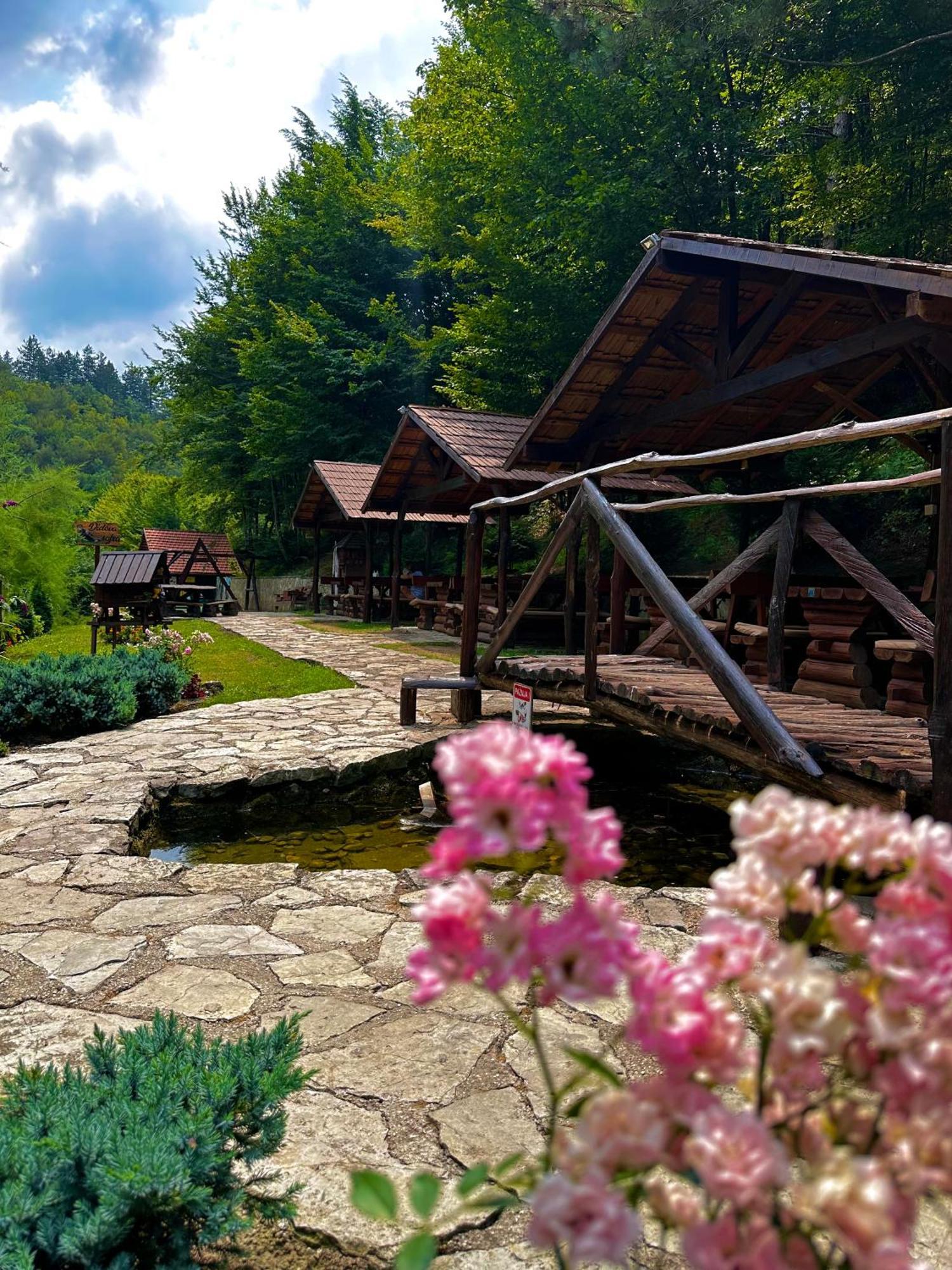 Motel Stovrela Cazin Zewnętrze zdjęcie