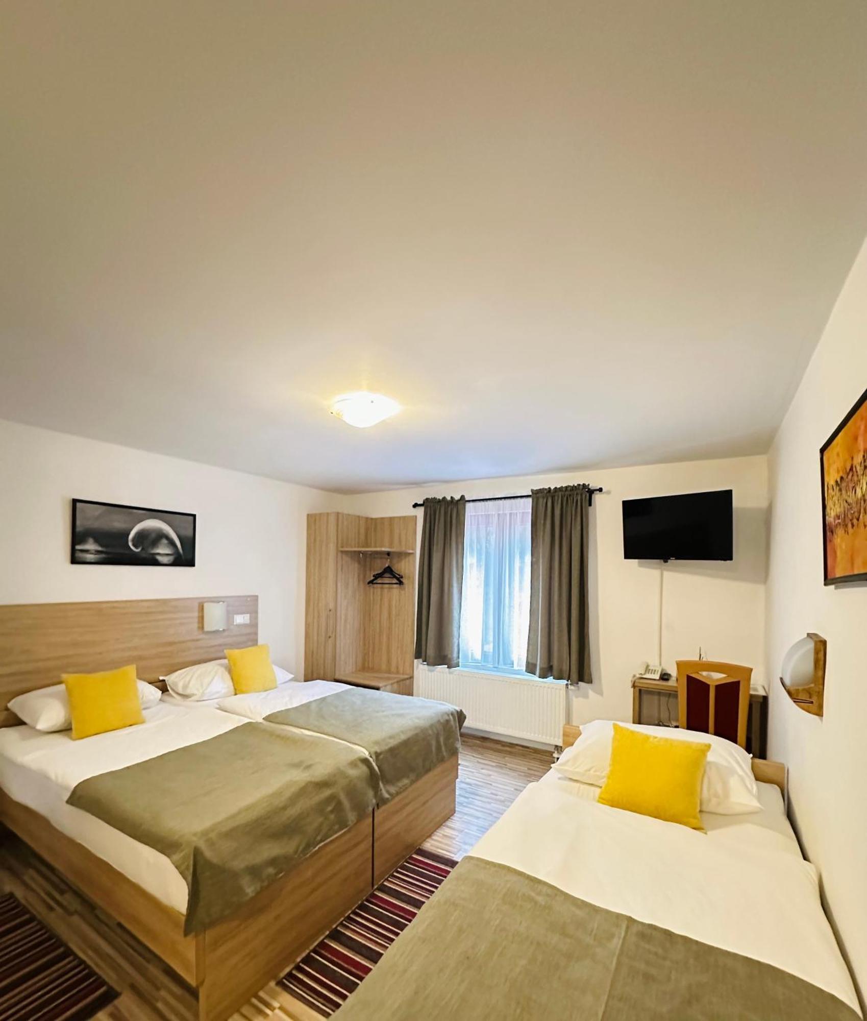 Motel Stovrela Cazin Zewnętrze zdjęcie
