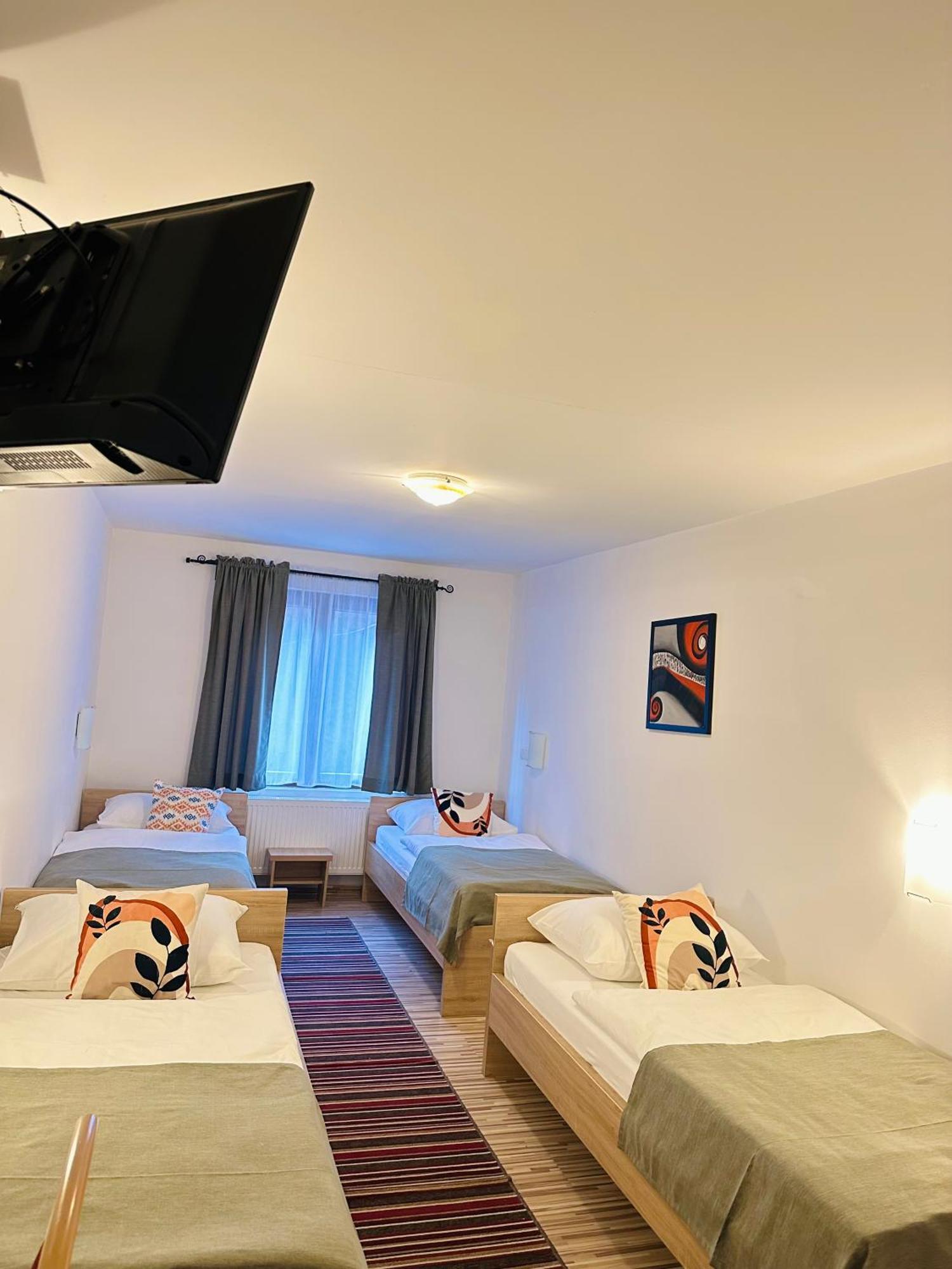 Motel Stovrela Cazin Zewnętrze zdjęcie